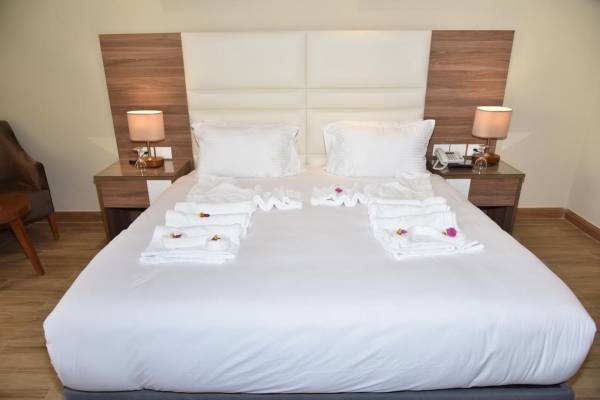 Superior Double or Twin Room with Sea View - Accommodation