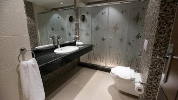 Junior Suite with Sea View15
