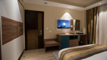 Family Room with Sea View6
